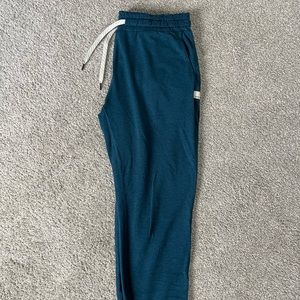Vuori Performance Joggers